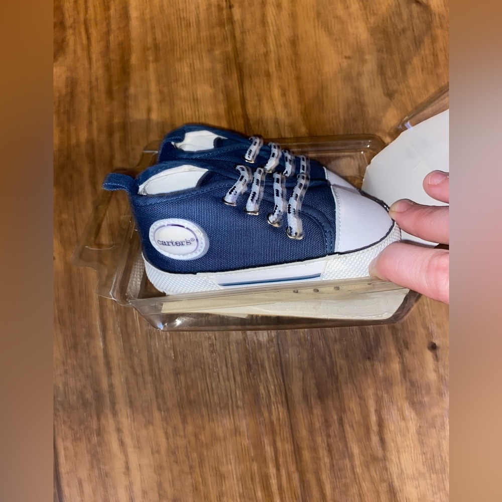 Carter’s soft bottom shoes